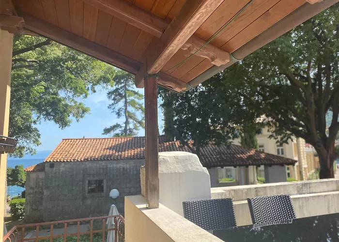 Captain's House - 4 Stars - No Neighbors Apartment *