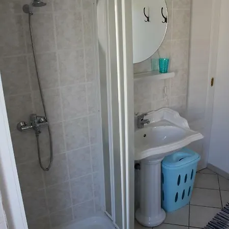 Captain's House - 4 Stars - No Neighbors Apartman Lovran